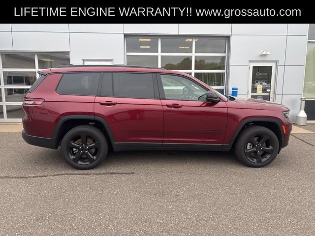 Used 2025 Jeep Grand Cherokee L Limited w/ Luxury Tech Group II AWD/4WD image 7