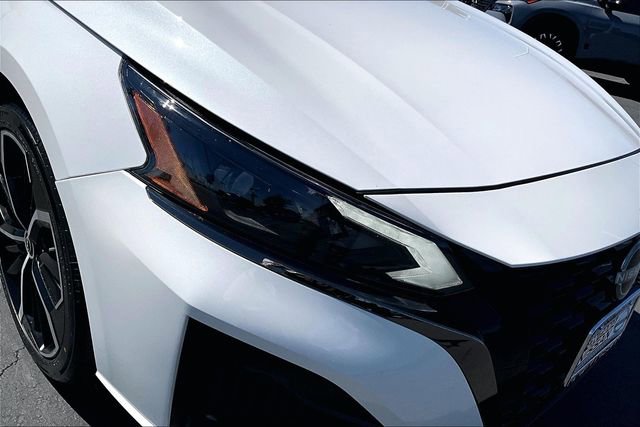 Certified 2024 Nissan Altima 2.5 SR image 32