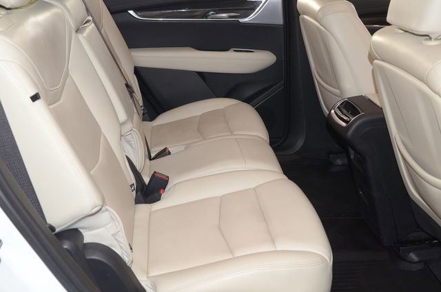 Used 2023 Cadillac XT6 Sport w/ Technology Package image 12