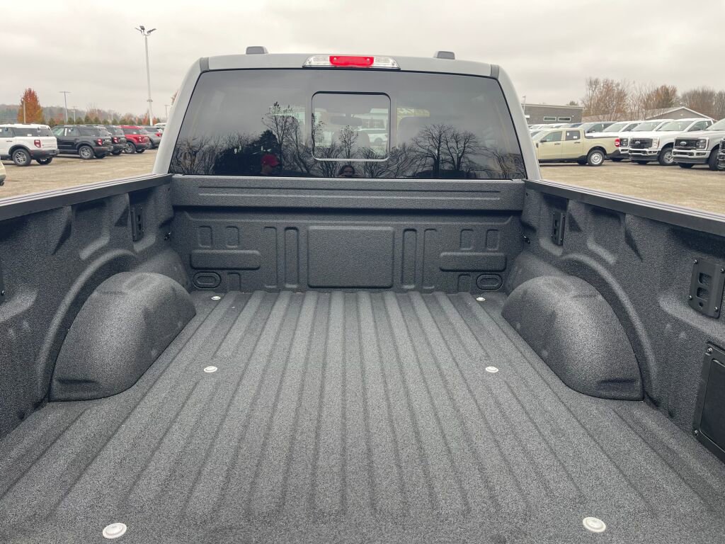 Certified 2025 Ford F150 Lariat w/ Equipment Group 502A High image 19