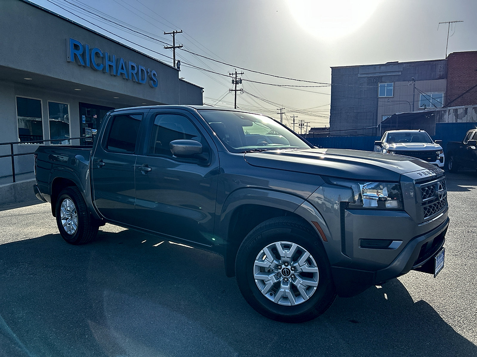 Used 2023 Nissan Frontier SV w/ Tow Package