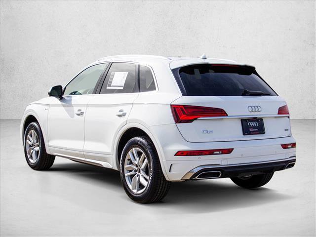Used 2023 Audi Q5 2.0T Premium w/ Convenience Package AWD/4WD image 7