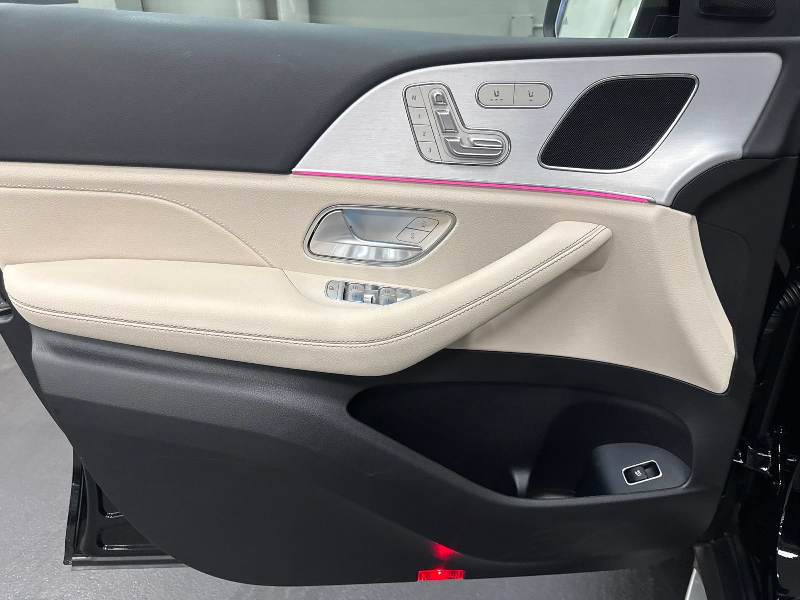 Used 2026 Mercedes-Benz GLE 350 4MATIC image 16