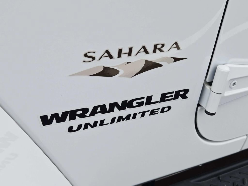 Used 2017 Jeep Wrangler Unlimited Sahara w/ Max Tow Package image 24