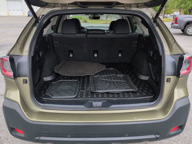 Certified 2025 Subaru Outback Onyx Edition AWD/4WD image 35
