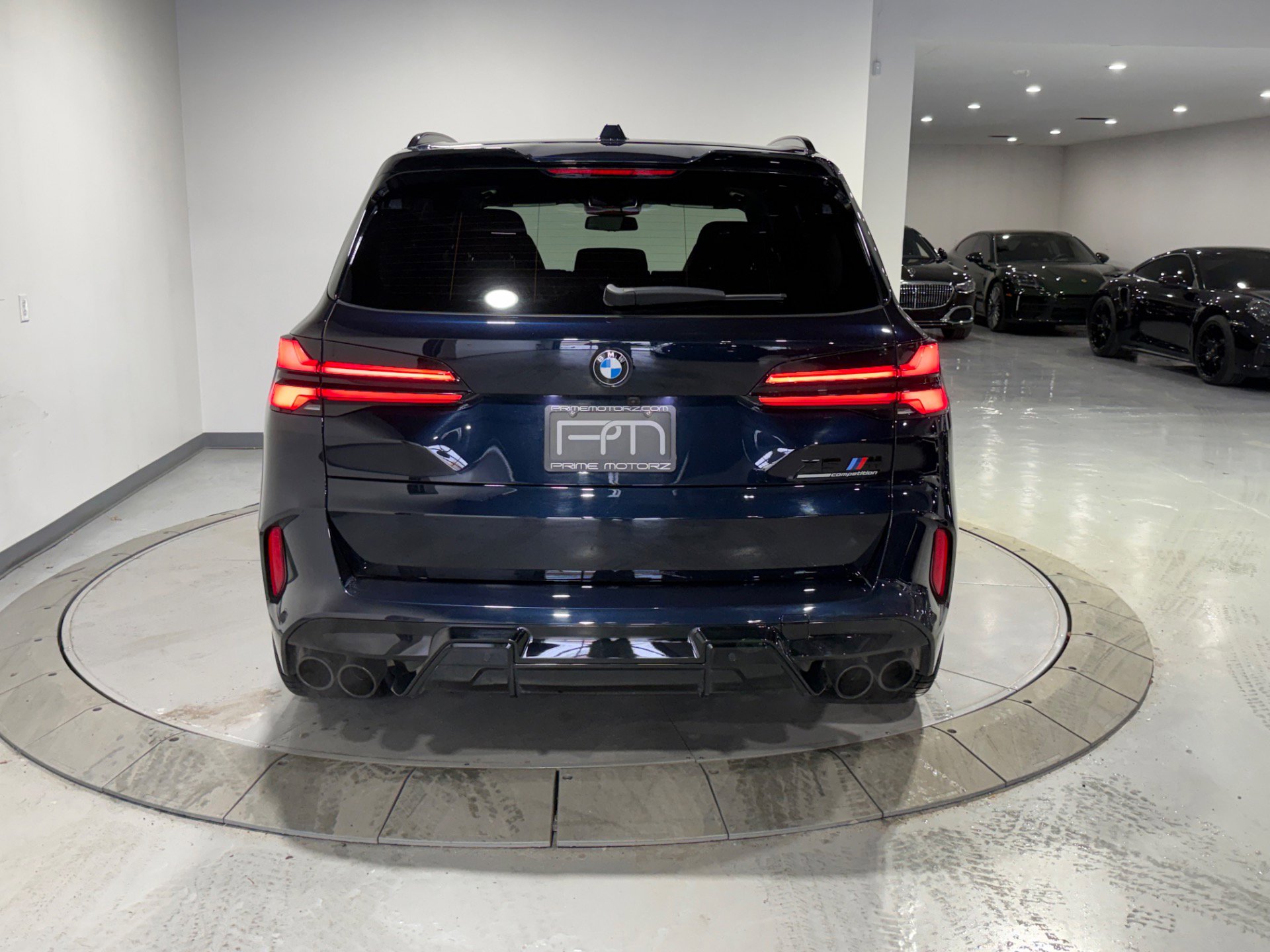Used 2025 BMW X5 M Competition w/ Executive Package image 19