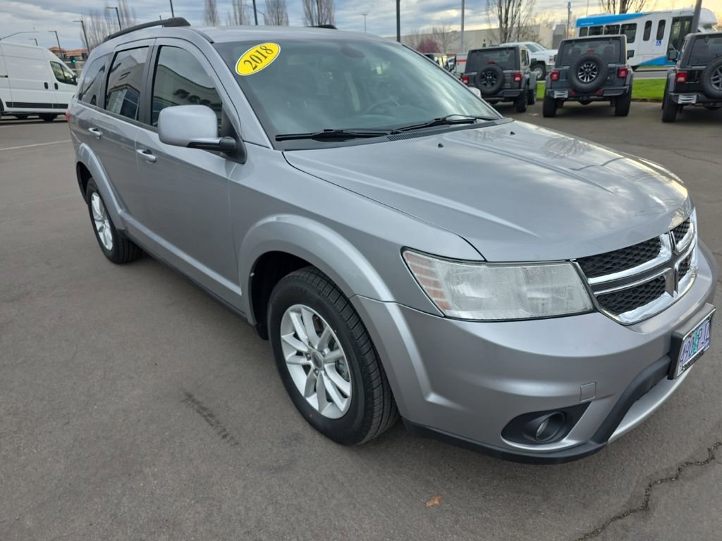 Used 2018 Dodge Journey SXT w/ Premium Group image 7