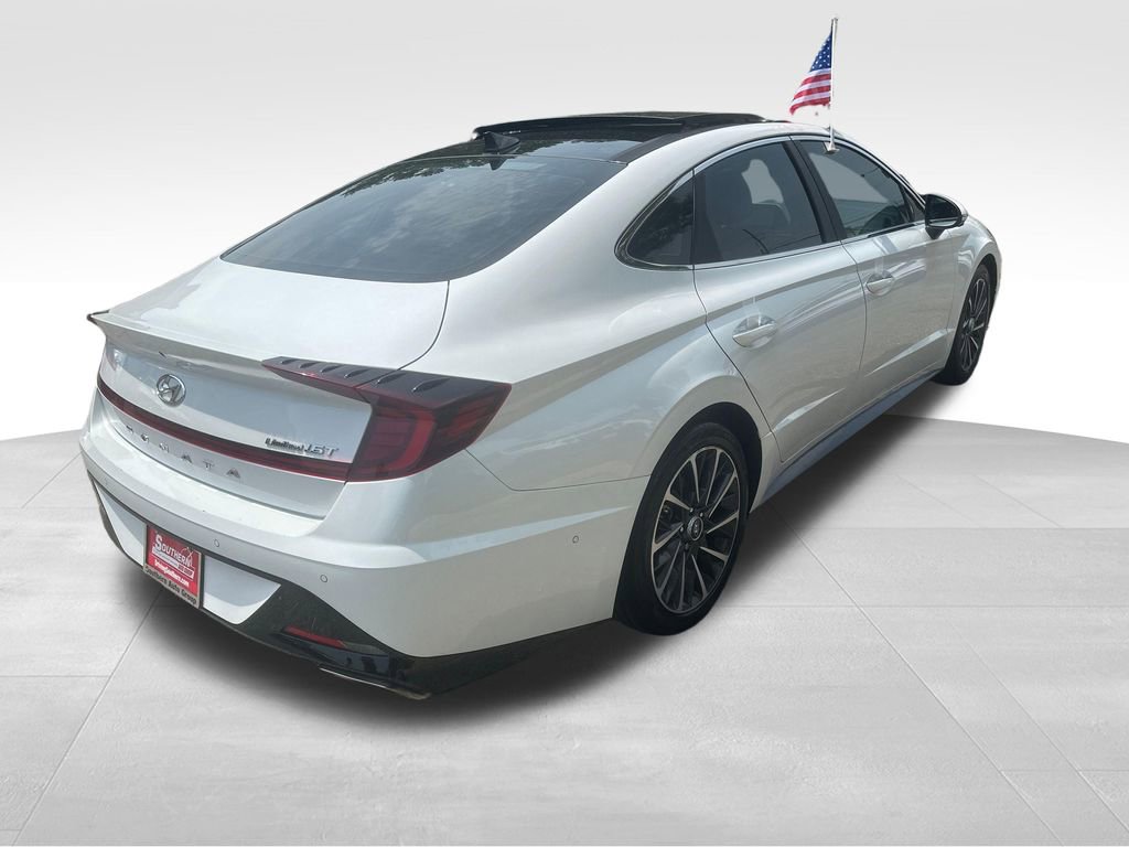 Used 2021 Hyundai Sonata Limited w/ Preferred Accessory Package FWD image 25