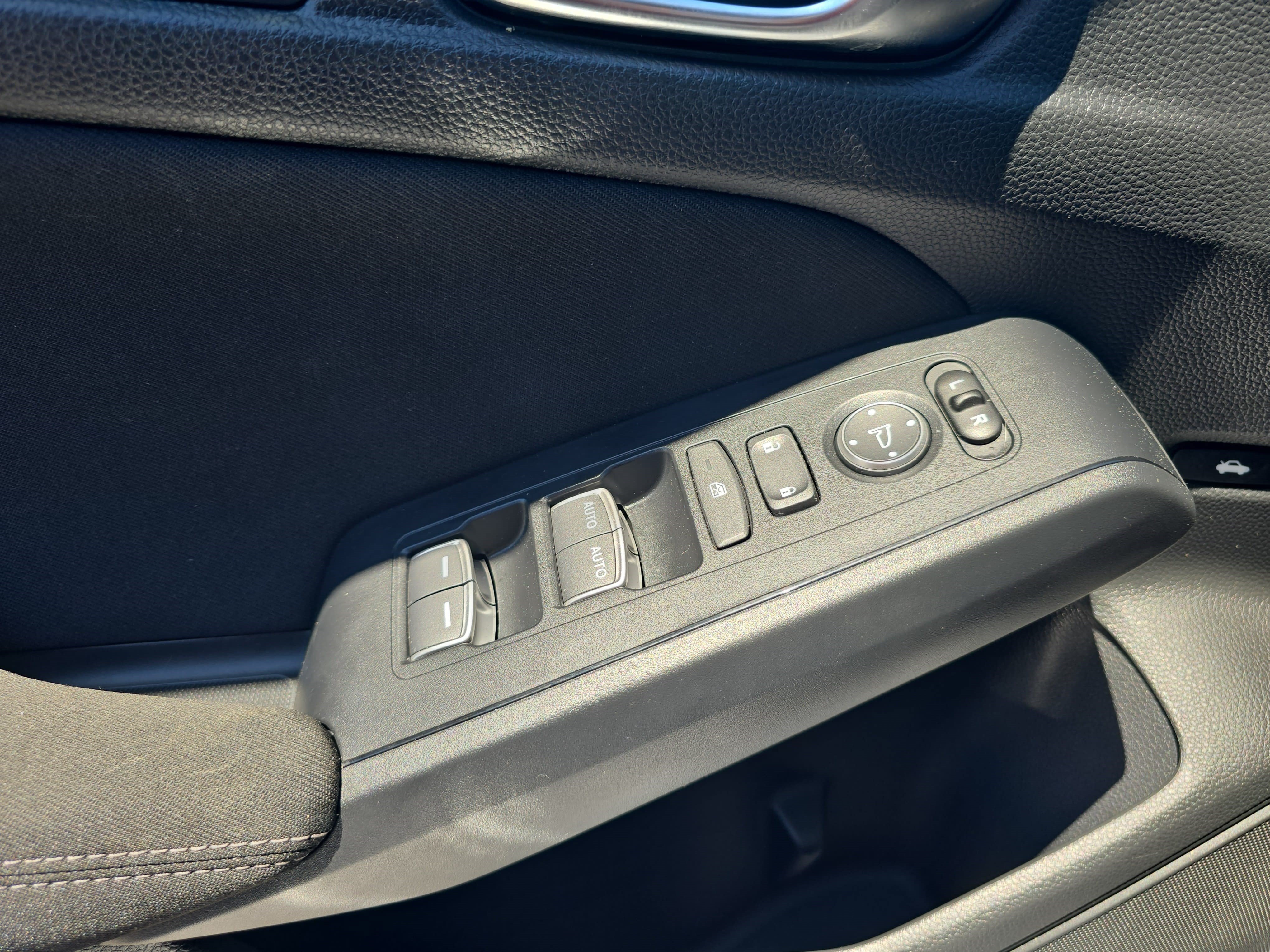Certified 2024 Honda Civic Sport image 26