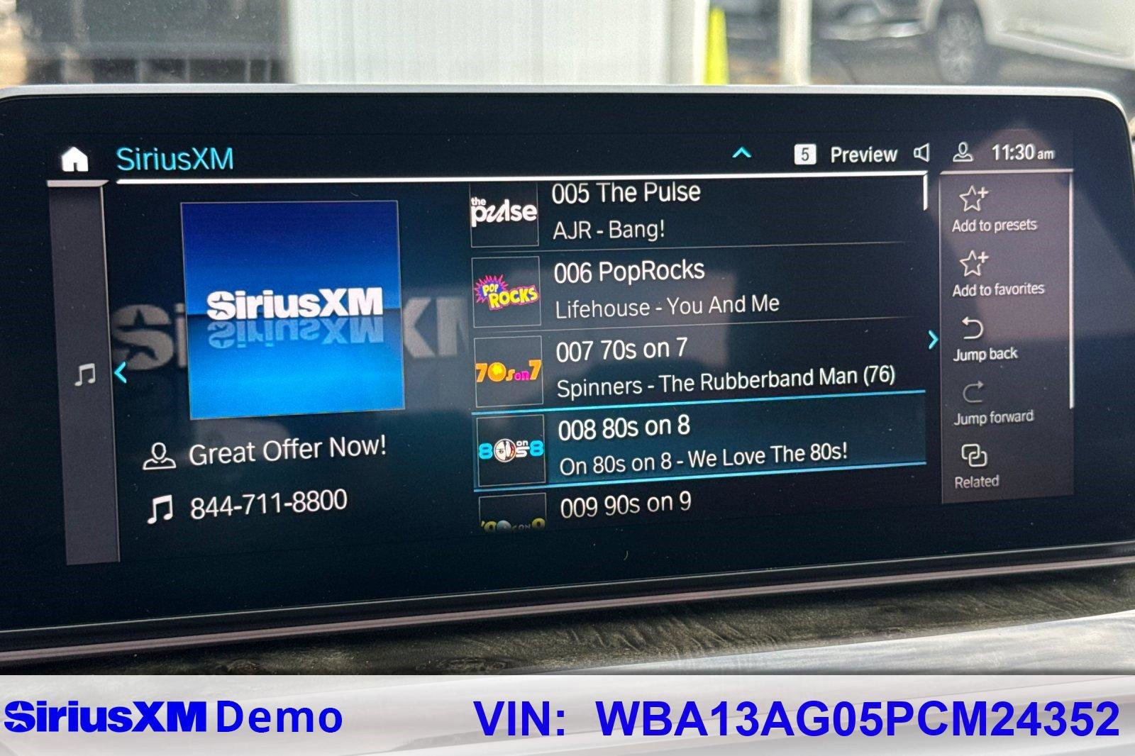 Used 2023 BMW 530e w/ Convenience Package image 35