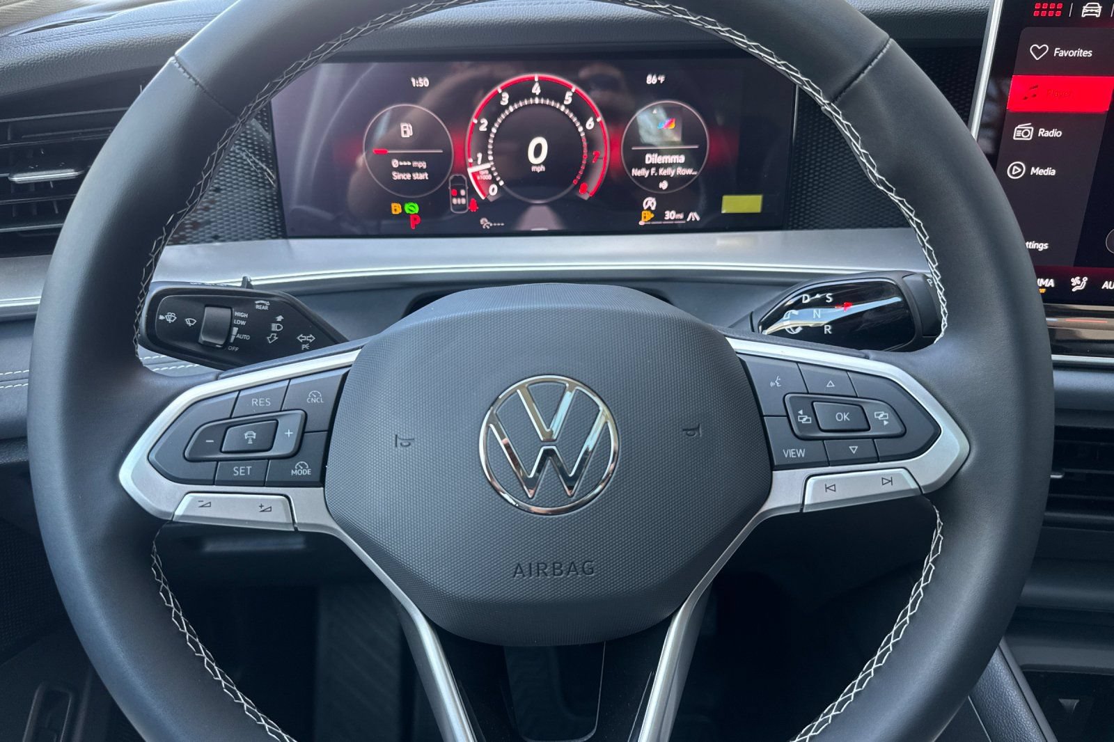 New 2026 Volkswagen Tiguan SE AWD/4WD image 23