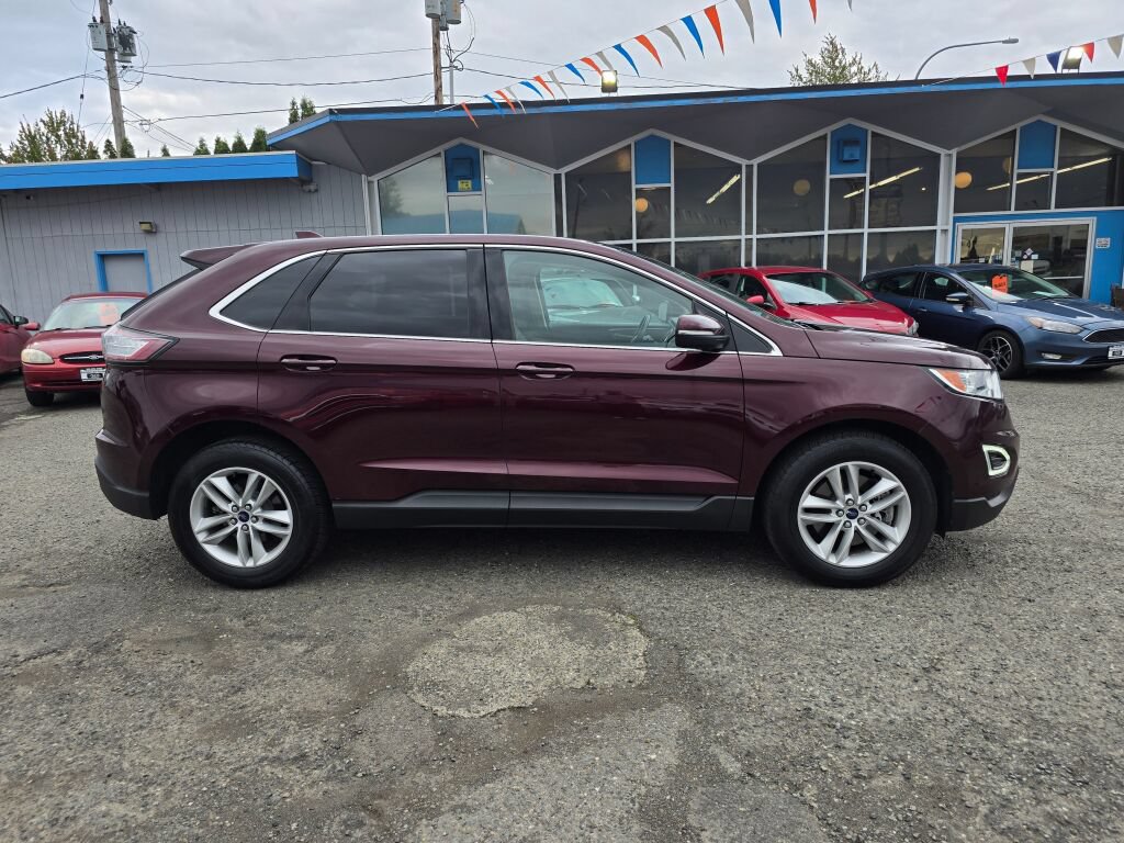 Used 2017 Ford Edge SEL w/ Equipment Group 201A AWD/4WD image 8