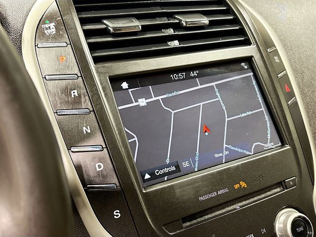 Used 2017 Lincoln MKC Reserve w/ Lincoln MKC Climate Package image 19
