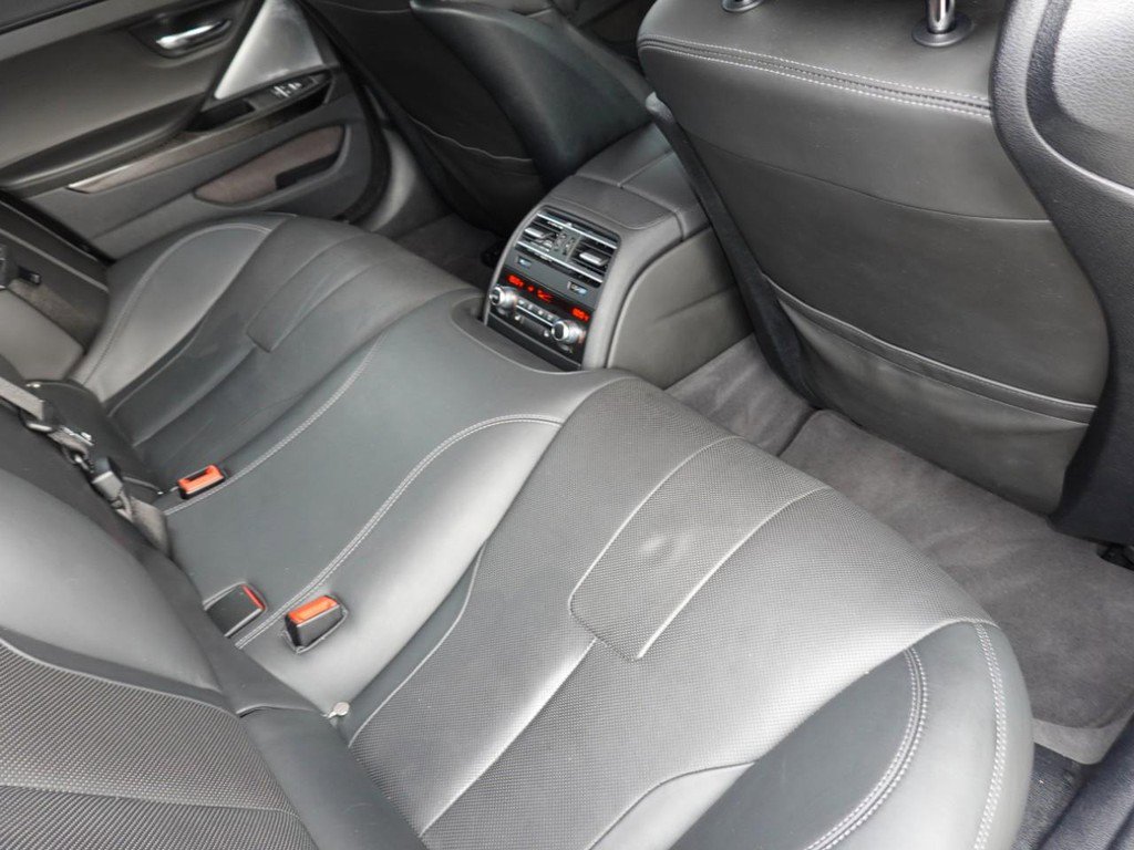 Used 2016 BMW M6 Gran Coupe image 25