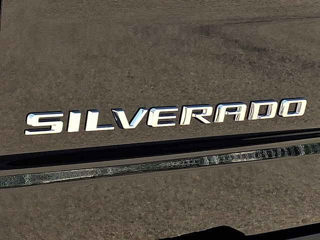 Used 2022 Chevrolet Silverado 1500 LTZ AWD/4WD image 32