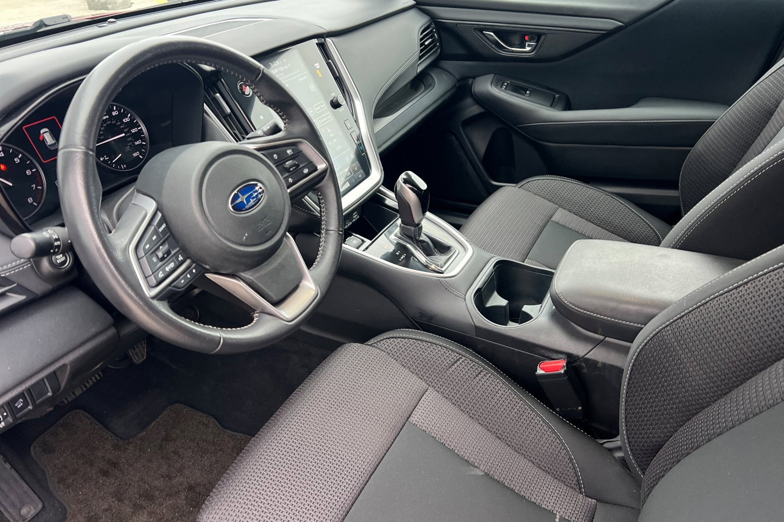 Used 2024 Subaru Outback Premium image 7