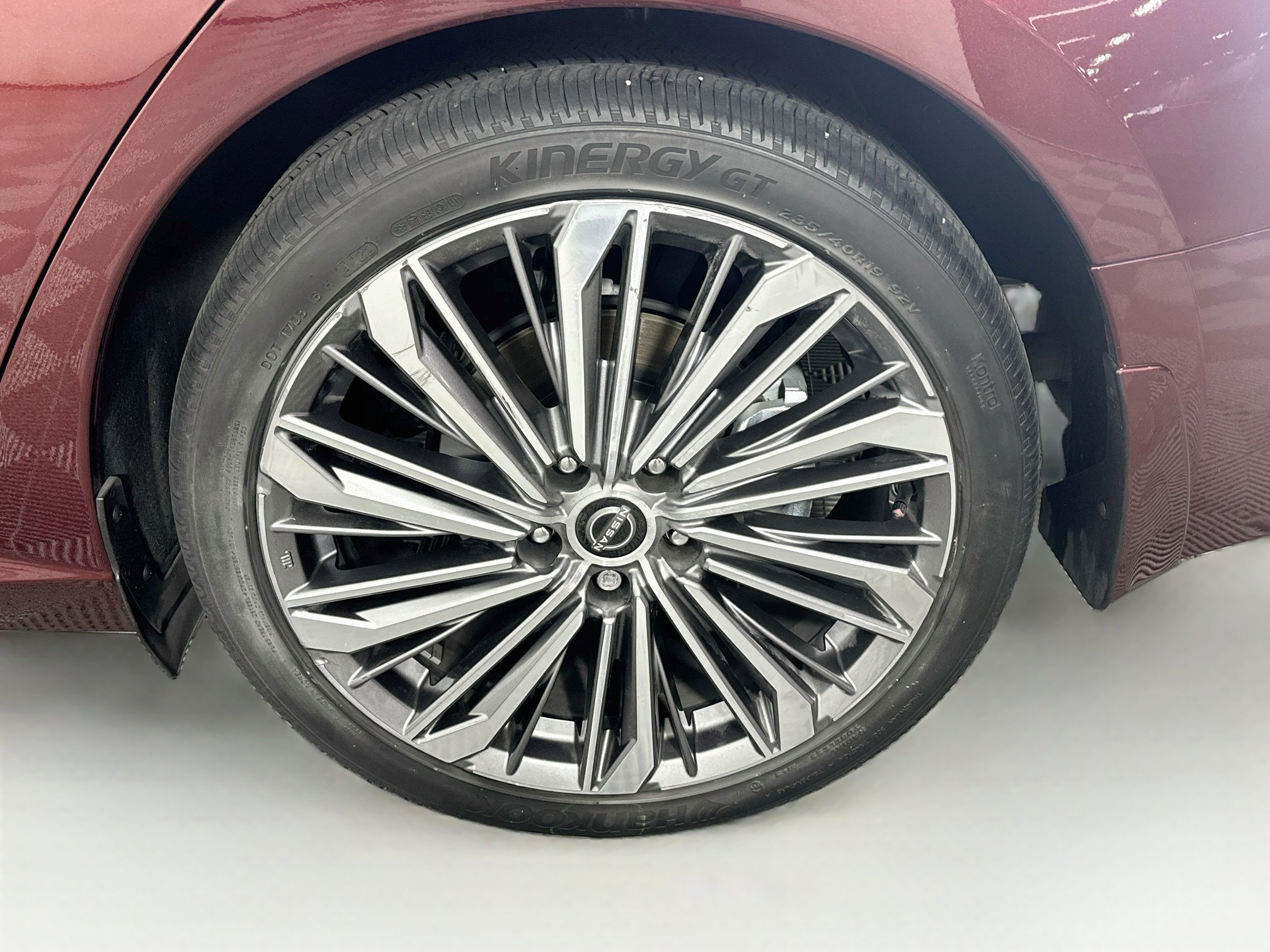 Used 2023 Nissan Altima 2.5 SL FWD image 11