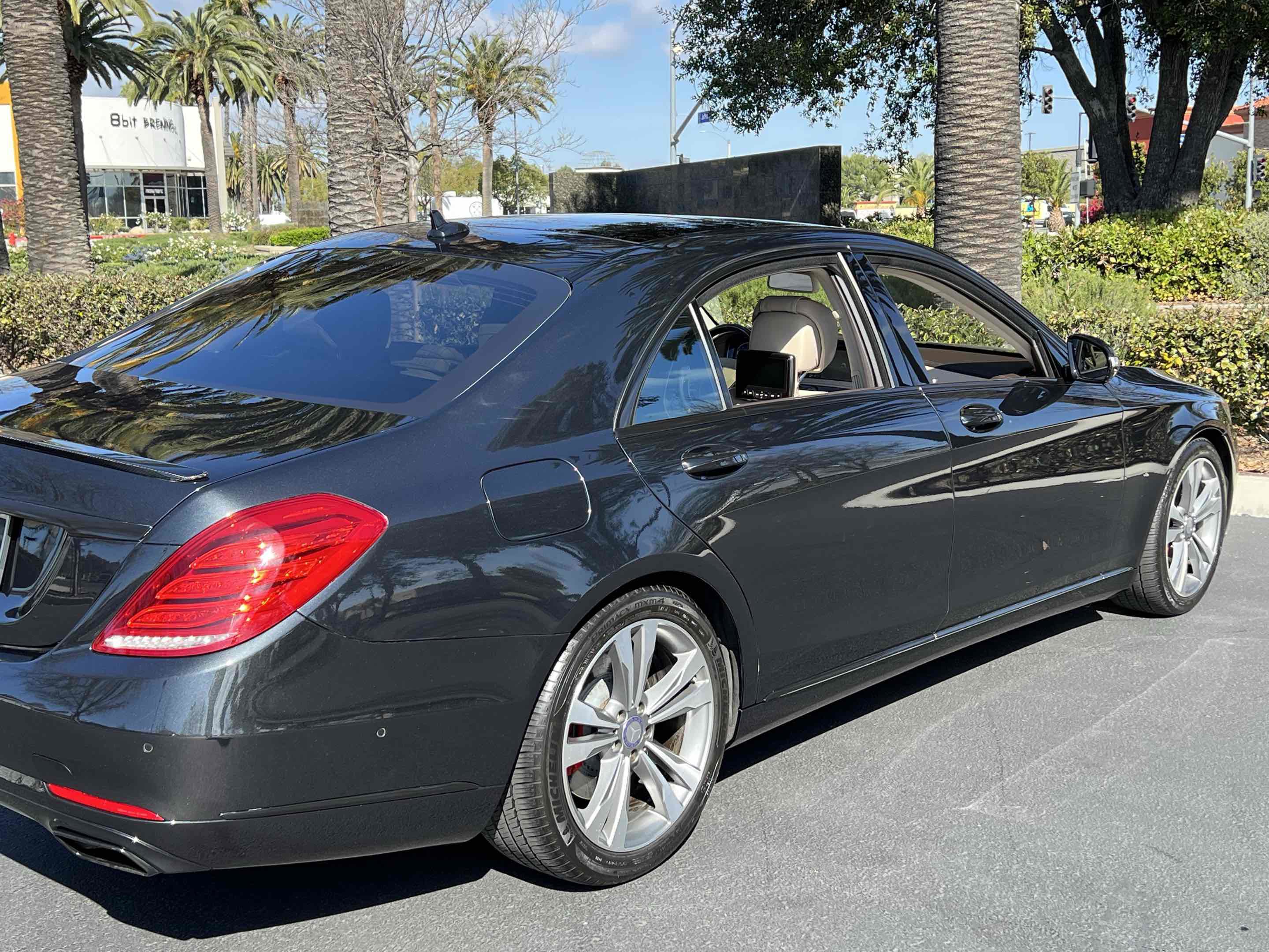 Used 2014 Mercedes-Benz S 550 Sedan image 64