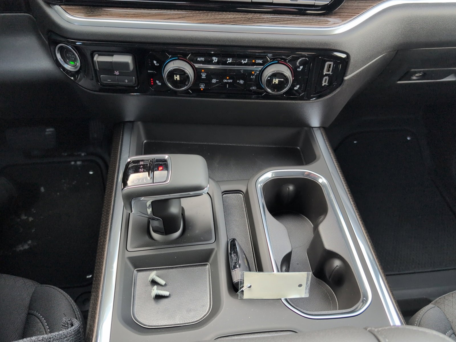 New 2025 Chevrolet Silverado 1500 RST AWD/4WD image 11