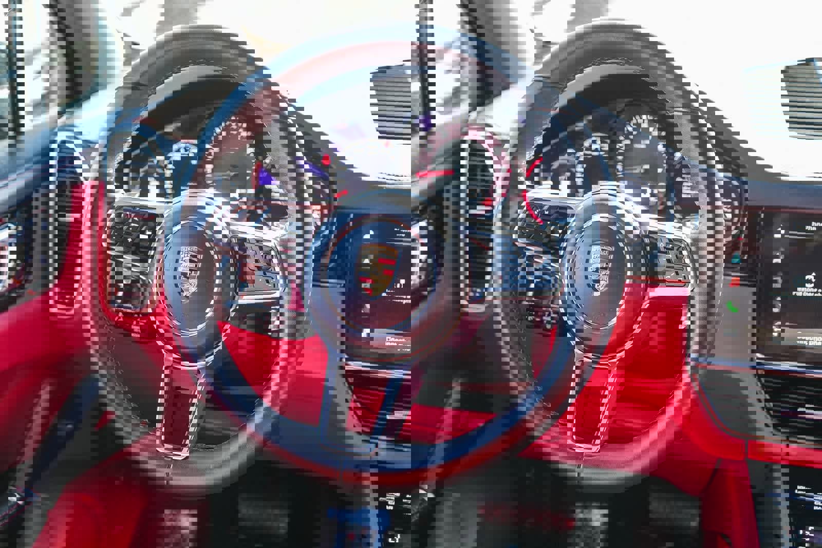 Used 2023 Porsche Cayenne Platinum Edition image 14