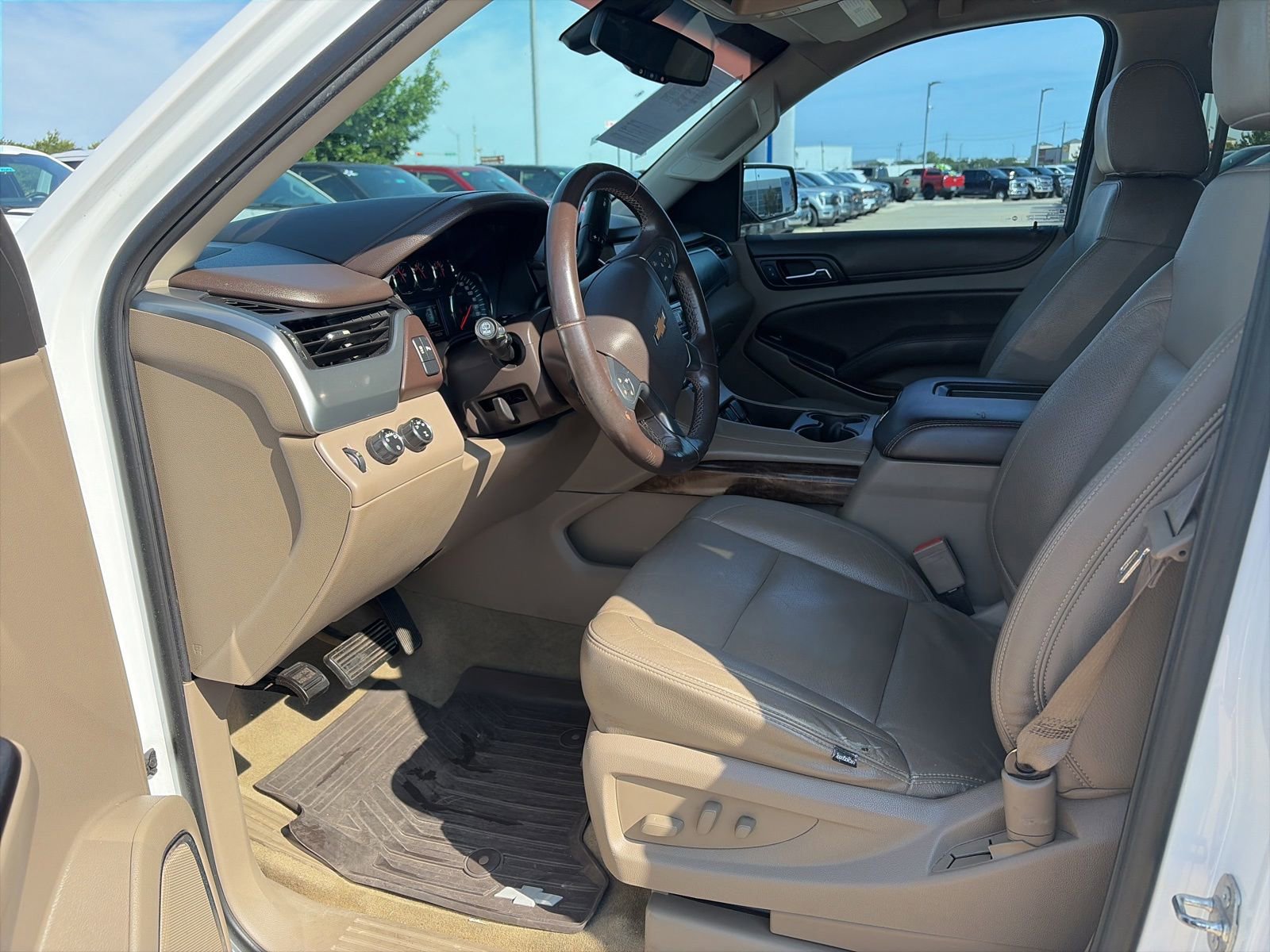 Used 2016 Chevrolet Tahoe LS AWD/4WD image 11