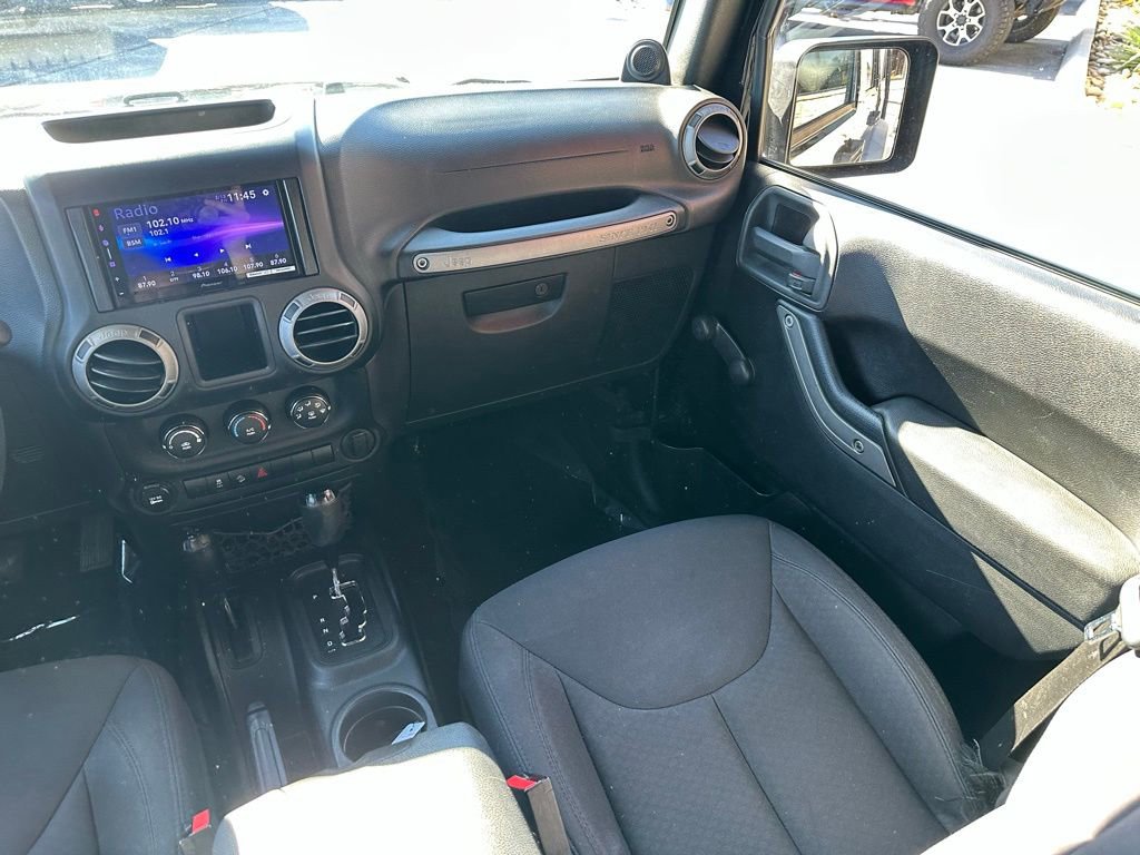 Used 2013 Jeep Wrangler Unlimited Sport AWD/4WD image 24