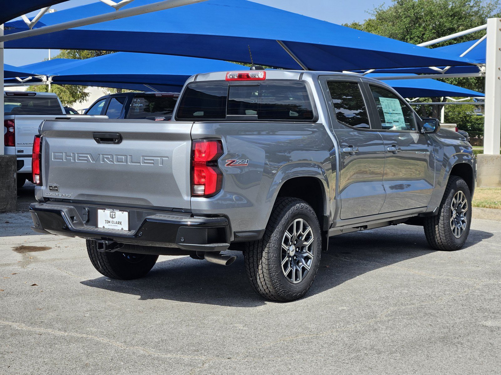New 2026 Chevrolet Colorado Z71 w/ Technology Package AWD/4WD image 4