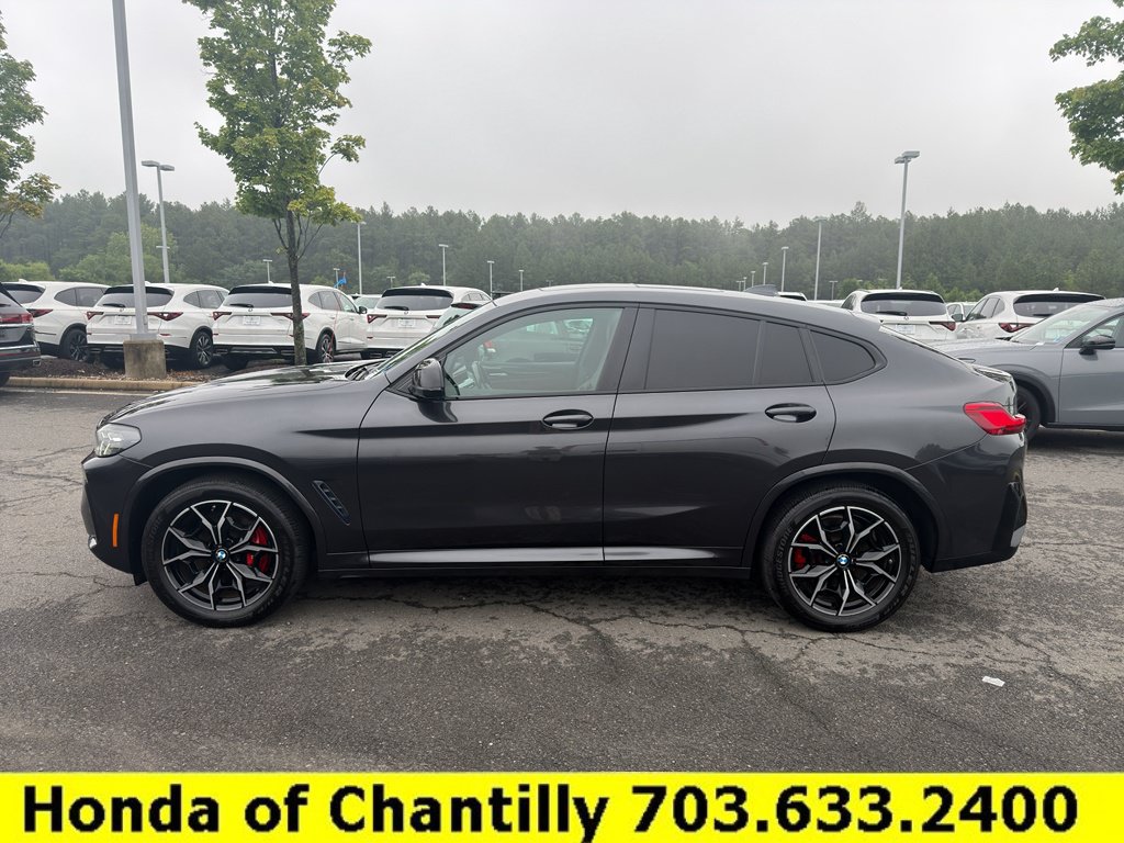 Used 2022 BMW X4 M40i w/ Shadowloine Package AWD/4WD image 4