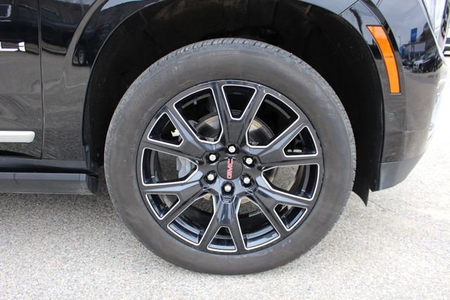 Used 2025 GMC Yukon Denali w/ Sun & Power Step Package image 69