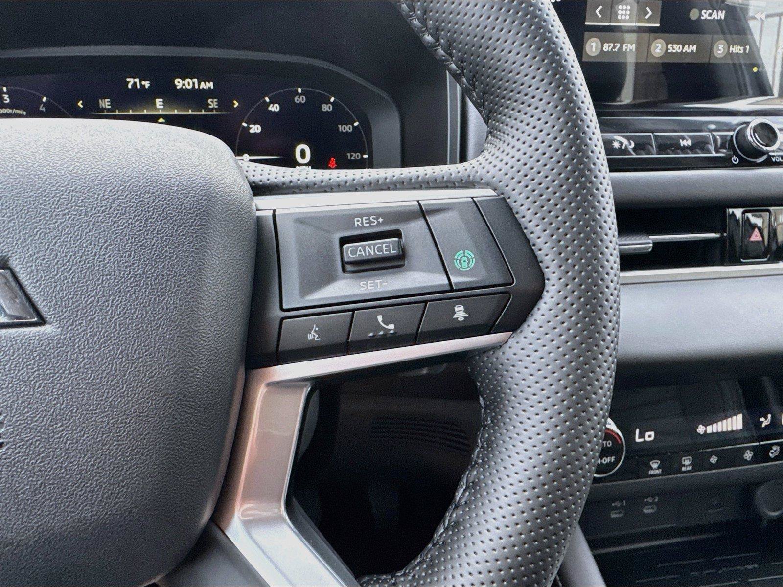 New 2026 Mitsubishi Outlander SE FWD image 13