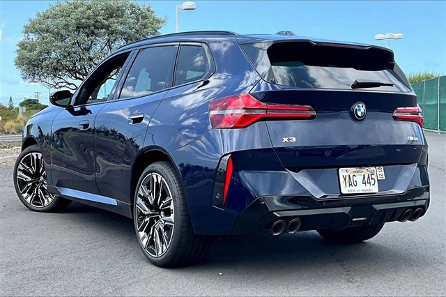 Used 2025 BMW X3 M50 w/ Premium Package image 12