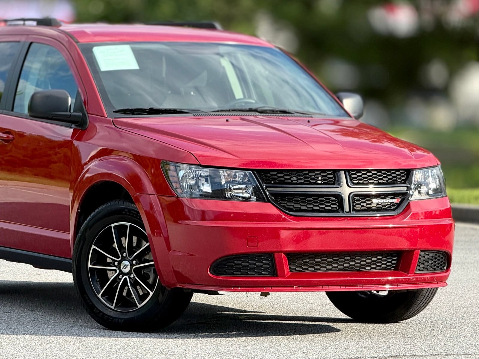 Used 2018 Dodge Journey SE w/ Blacktop Package FWD image 46