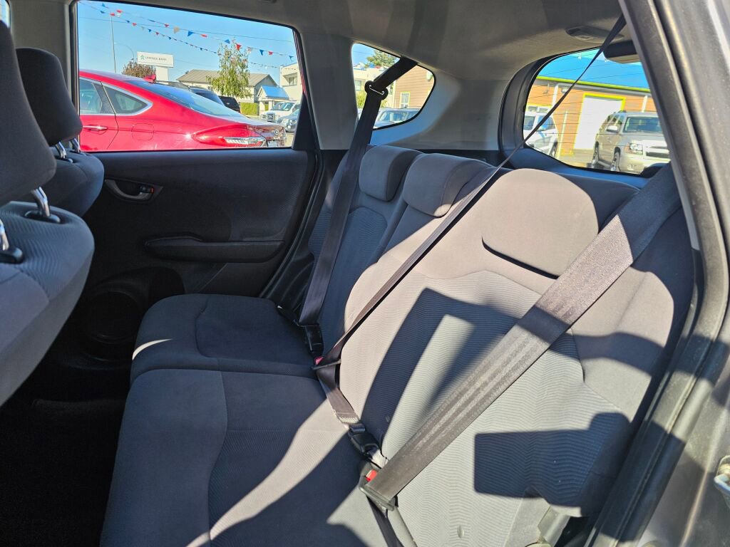 Used 2010 Honda Fit Base image 21