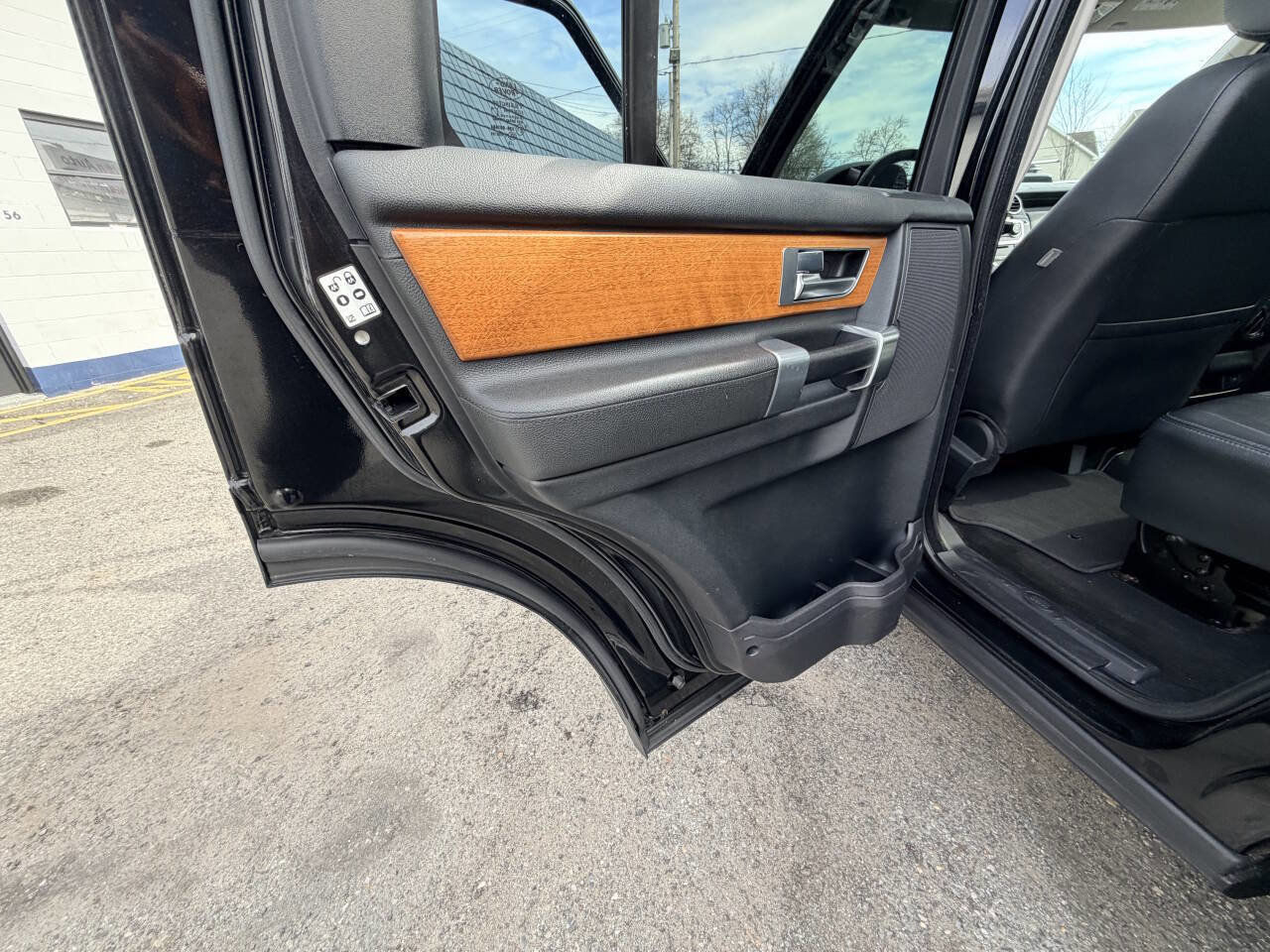 Used 2013 Land Rover LR4 HSE image 51