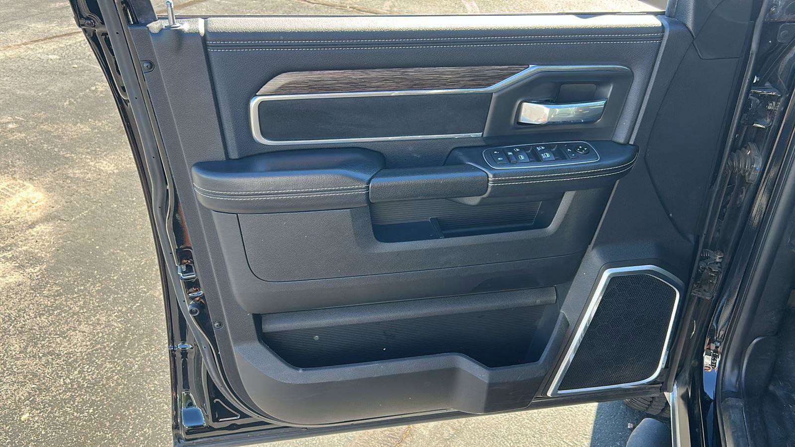 Used 2021 RAM 2500 Laramie image 7