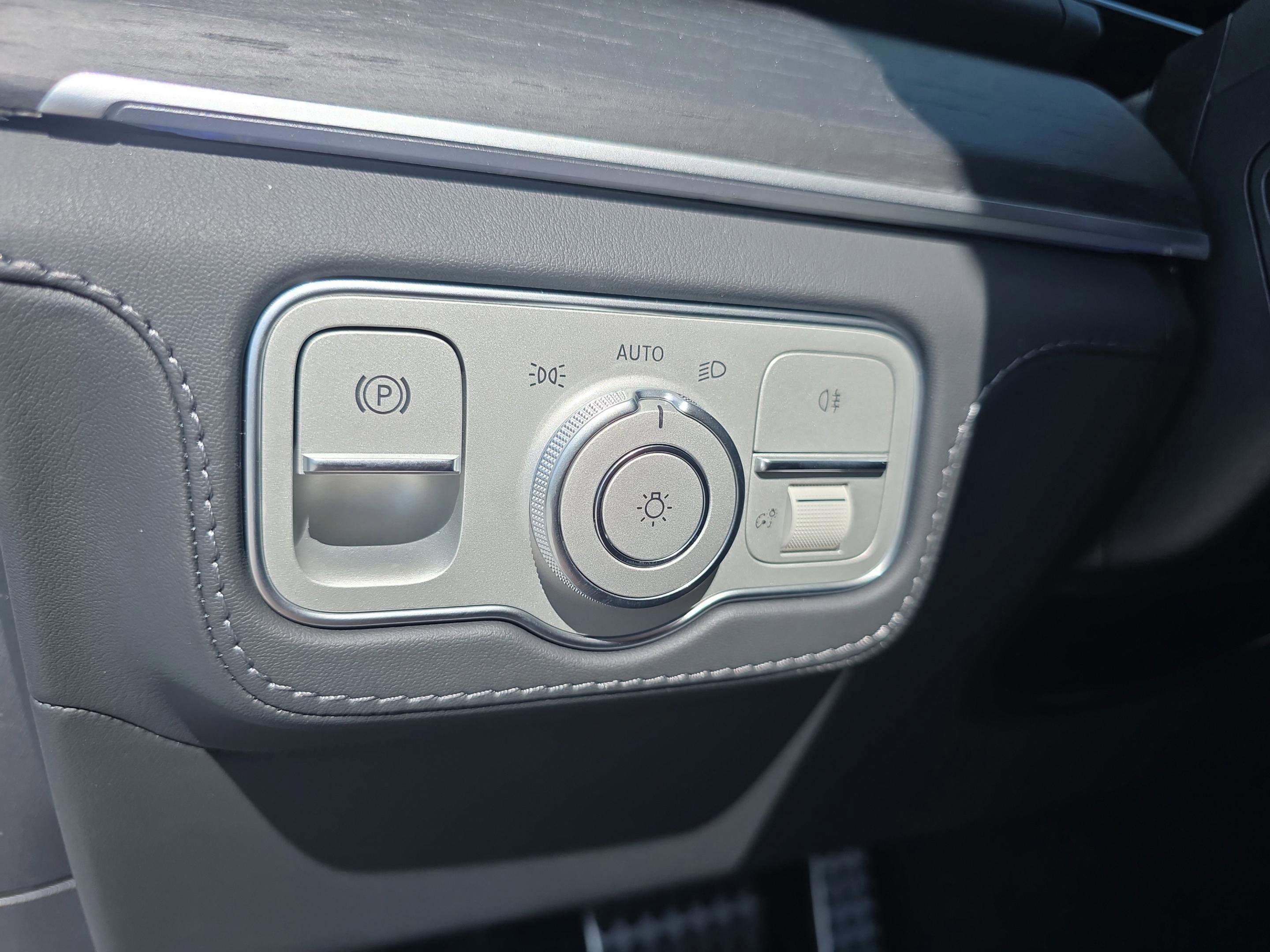 Certified 2025 Mercedes-Benz GLE 63 AMG S image 25