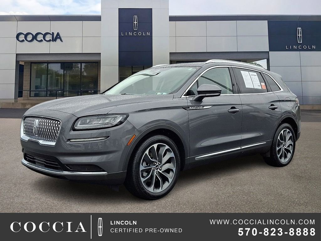 Used 2022 Lincoln Nautilus Reserve image 1