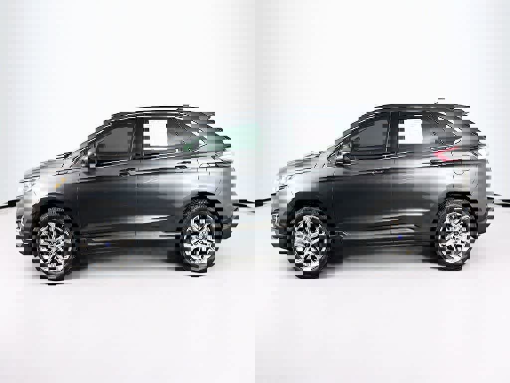 Certified 2018 Ford Edge Titanium w/ Equipment Group 301A image 3