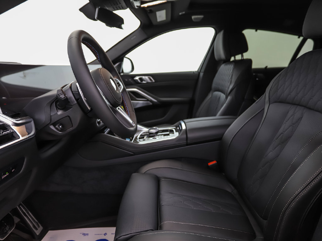 Used 2026 BMW X6 M60i AWD/4WD image 11