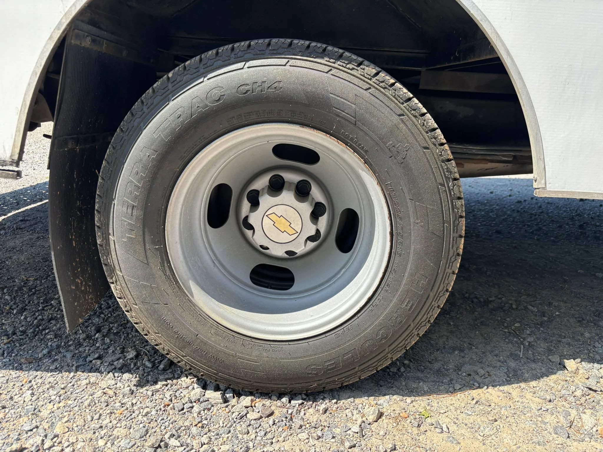 Used 2016 Chevrolet Express 3500 RWD image 7