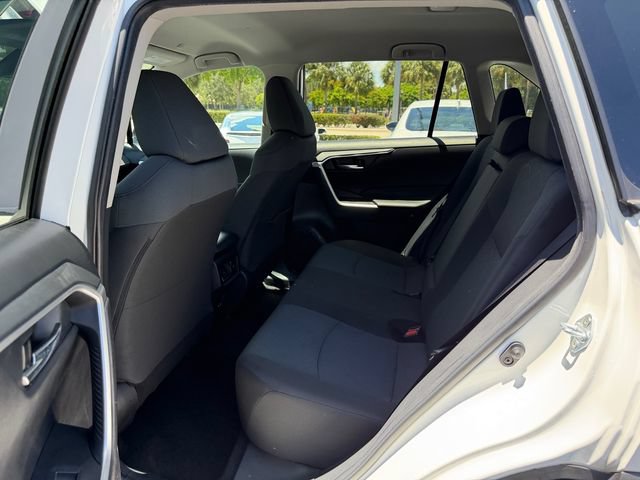 Used 2024 Toyota RAV4 XLE FWD image 11