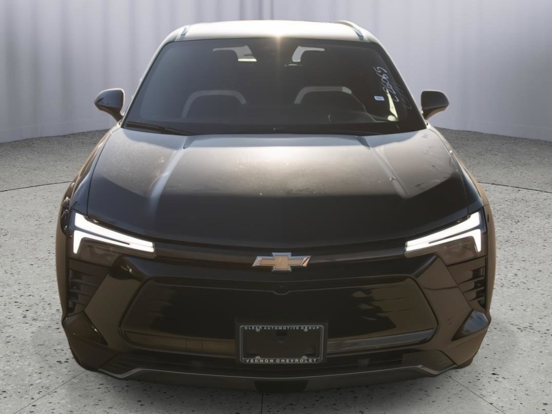 New 2026 Chevrolet Blazer EV LT image 2