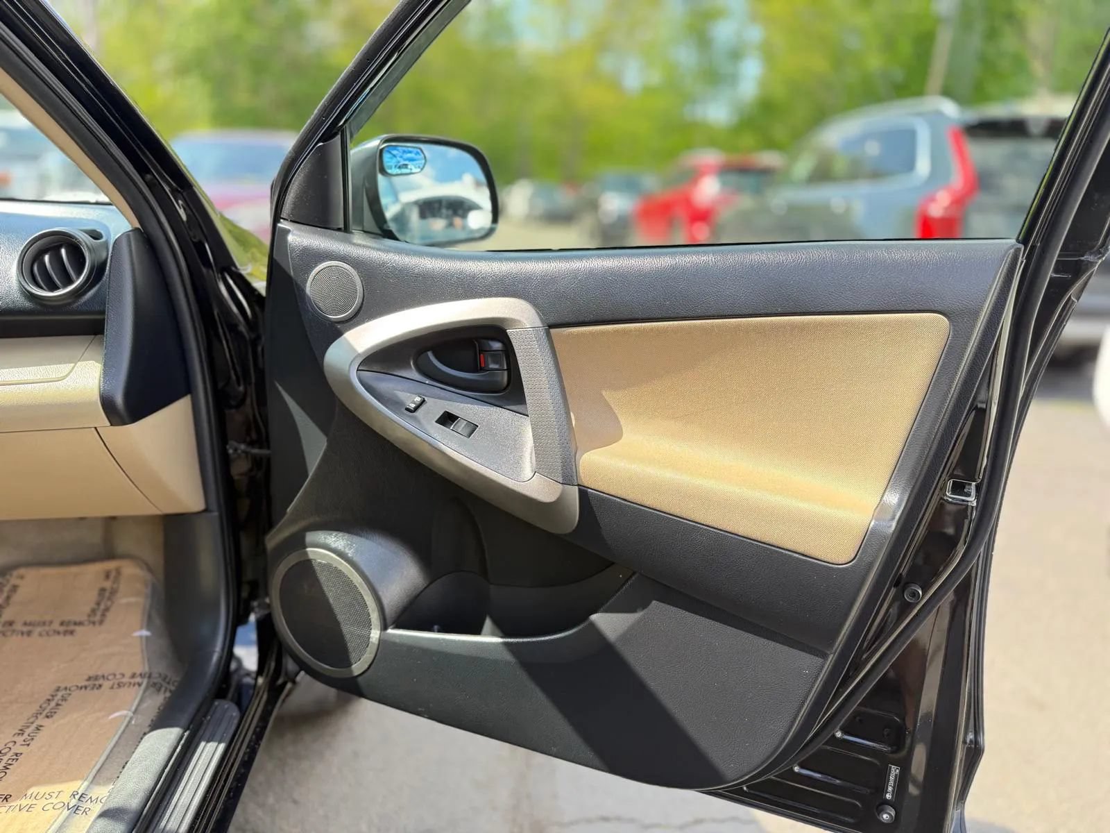 Used 2009 Toyota RAV4 4WD image 23