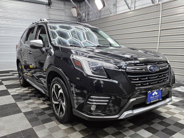 Used 2022 Subaru Forester Touring AWD/4WD image 5