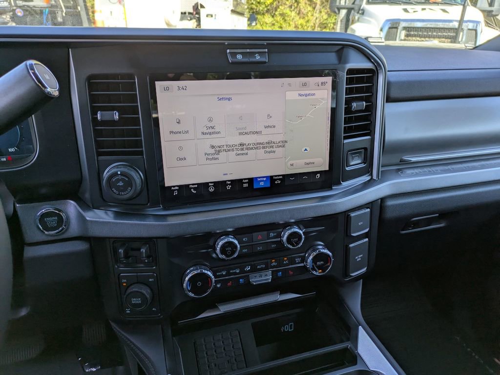 New 2025 Ford F250 Platinum image 25