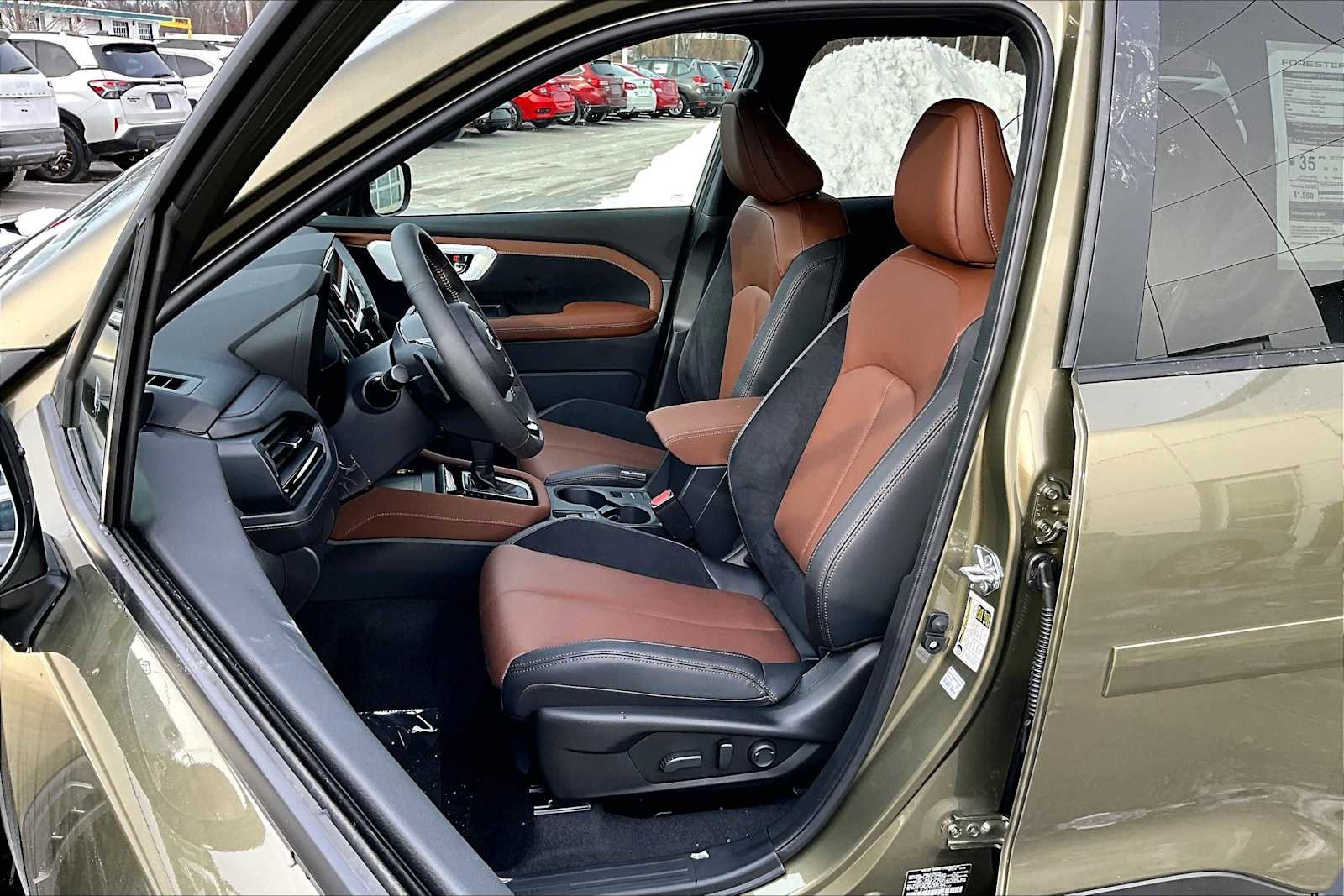 New 2025 Subaru Forester Touring image 9