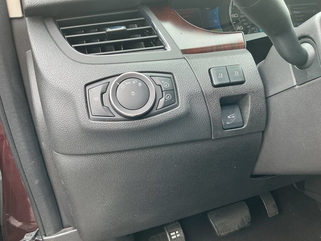 Used 2012 Ford Edge Limited AWD/4WD image 14
