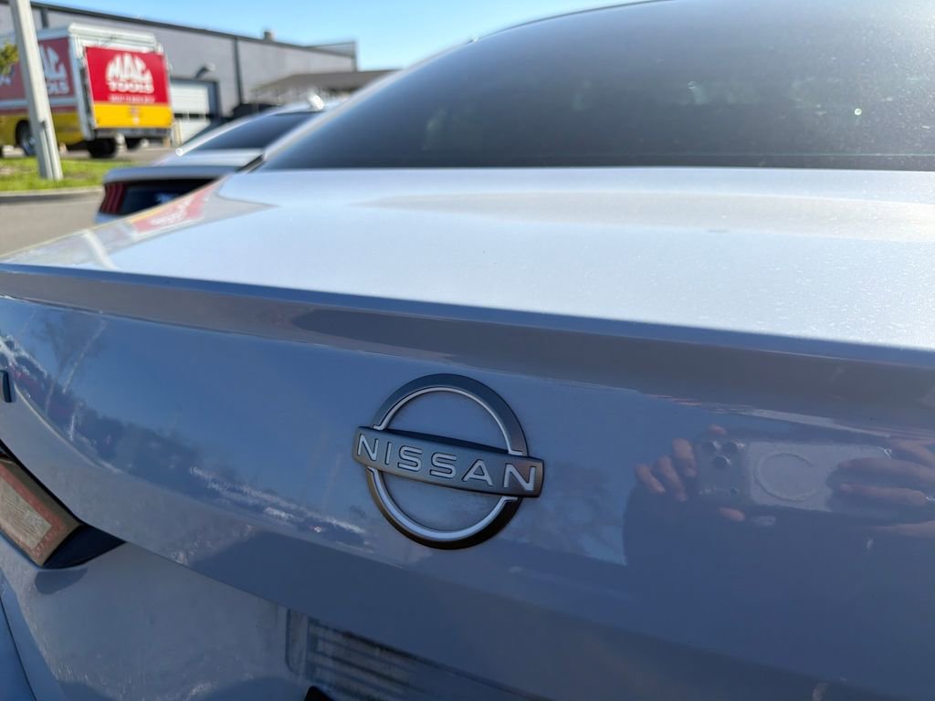 Used 2024 Nissan Altima 2.5 SR w/ SR Premium Package image 13