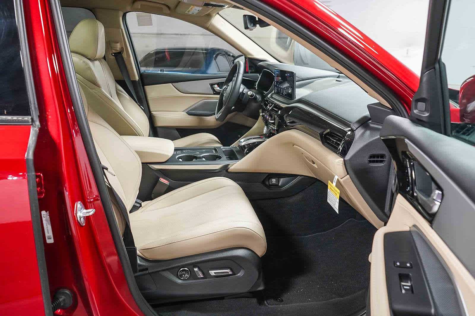 Used 2025 Acura MDX FWD w/ Technology Package image 16