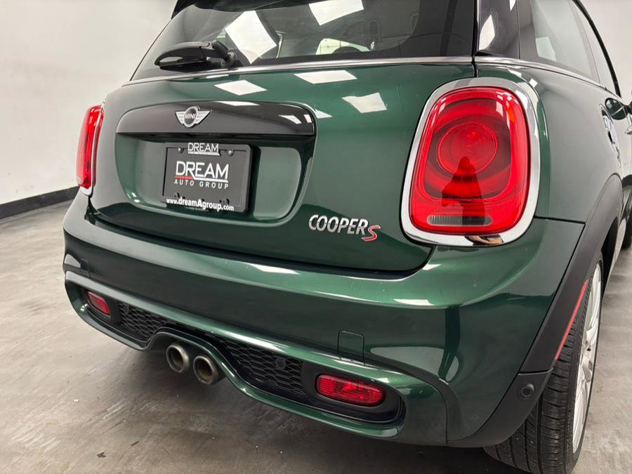 Used 2015 MINI Cooper S image 16